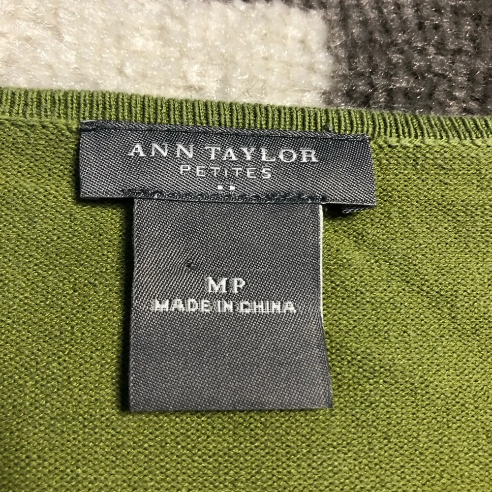 Ann Taylor Sweater Silk Blend Faux Wrap VNeck Green Button Hem Medium Petite